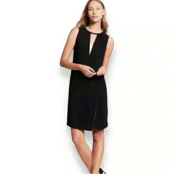 Dresses & Skirts - Women's BR Monogram sleeveless cutout sheath dress in black/white size 10